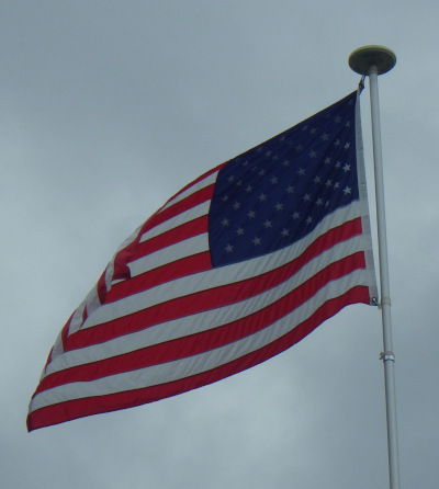 Proper flag lighting